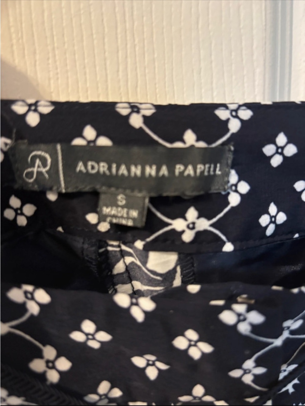 Adrianna Papell Black & White Wide-Leg Floral Pants - Picture 5 of 7